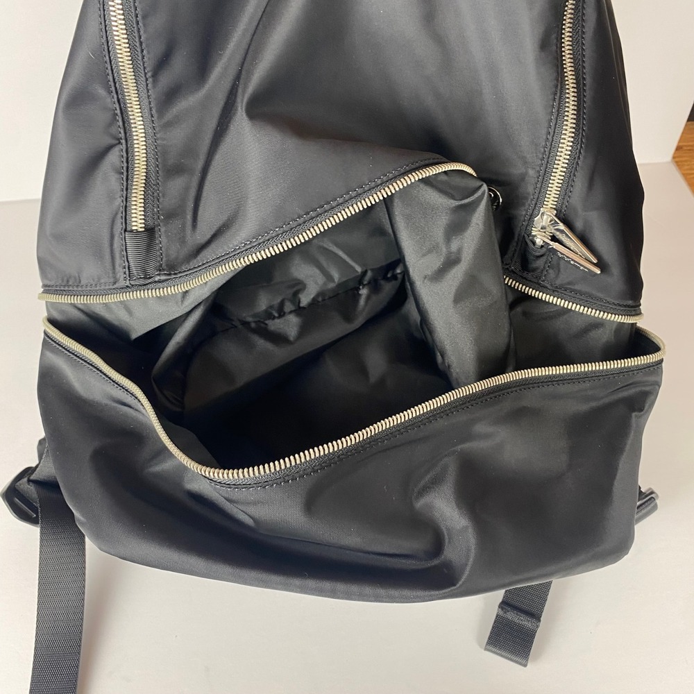 Lululemon City Adventure Backpack Black 20L - Picture 11 of 11